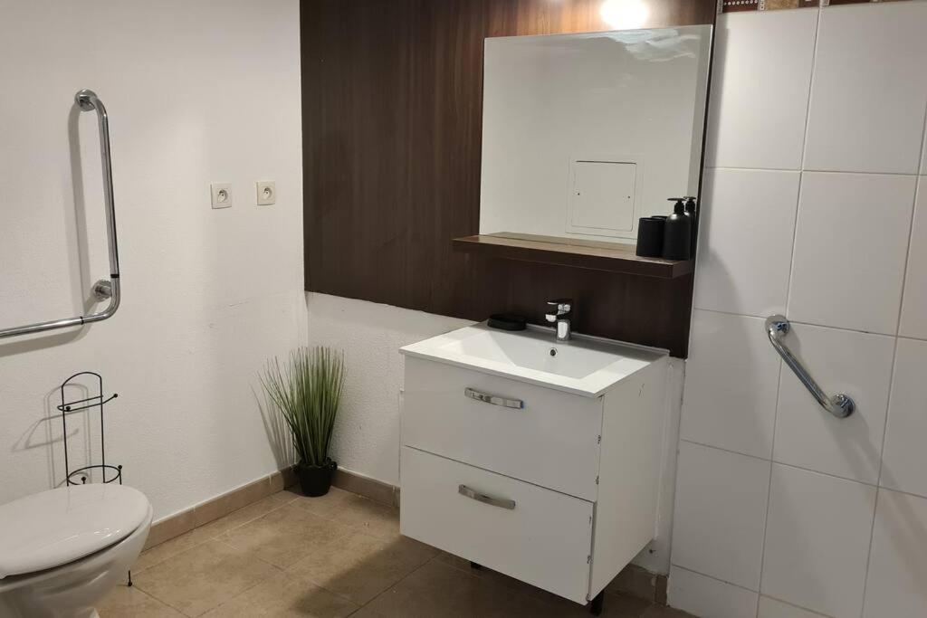 C210 Appartement Disneyland Paris Studio Монтеврен Экстерьер фото